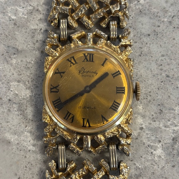 Vintage Rhapsody Royale 17 Jewels Ornate Gold Tone Watch Works - Picture 1 of 6